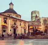 Plaça de la Mare de Déu (Pl de la Virgen) - Valencia
