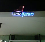 Cines Fénix - Villa Mercedes