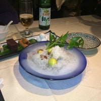 Photo taken at 四季民福 Siji Minfu Roast Duck by Sarolta G. on 10/24/2016