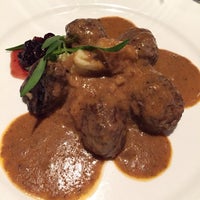 Maria Luisa's Garden Room - Urdaneta - Makati Garden Club, Recoletos St