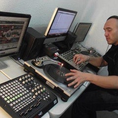 Beatsystem* Beat System - Don't Hold Back On Love Beatsystem* Beat System - Don't Hold Back On Love