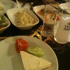 Снимок сделан в Kadıköy Barlar Sokağı пользователем Melis G. 4/5/2013