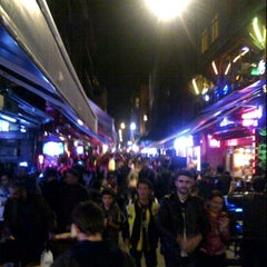Снимок сделан в Kadıköy Barlar Sokağı пользователем Süleyman Ö. 4/4/2013