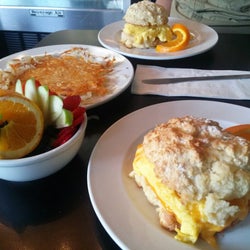 Colossal Café
