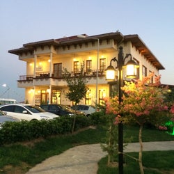 Özcanlar Köfte