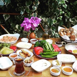Sermest Cafe