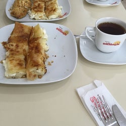 Zeytinburnu Güllüoğlu