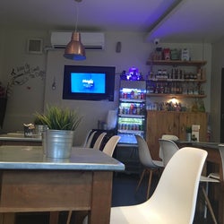 Petit Café
