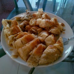 Altın Yaprak Börek Salonu