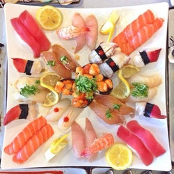 Hikari Sushi corkage fee 