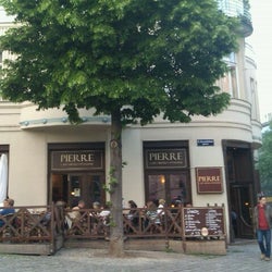 Cafe Pierre