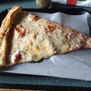 Camelis Gourmet Pizza Joint