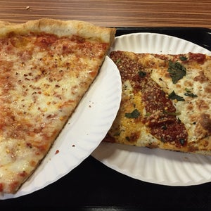 Photo of Lenny&#039;s Pizzeria