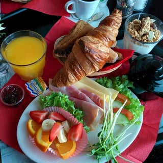 breakfast photo
