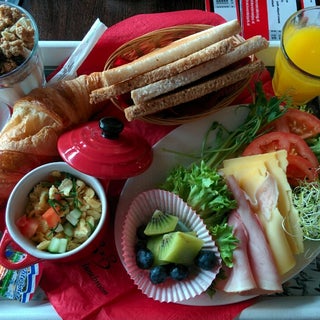 breakfast photo