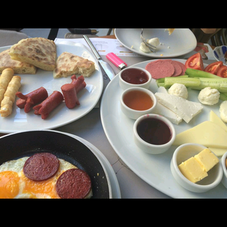 breakfast photo