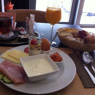 breakfast photo