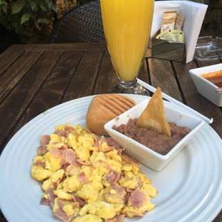 breakfast photo