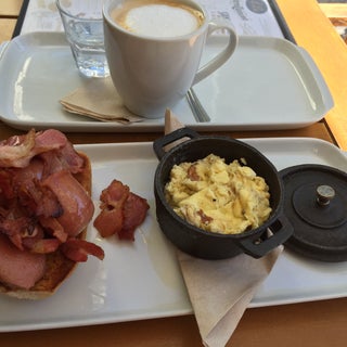 breakfast photo