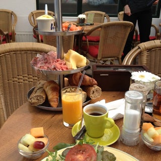 breakfast photo