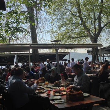 Emirgan Sütiş