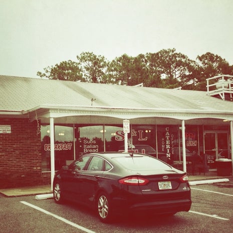 S & L New York Style Deli