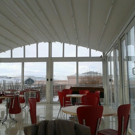 cafe görünümlü kantinimiz