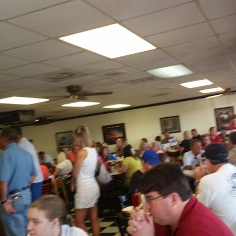 Snappy's Cafe & Grill