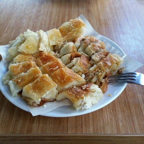 Saray Pide Ve Börek Salonu