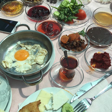 Adabahçe kır sofrası