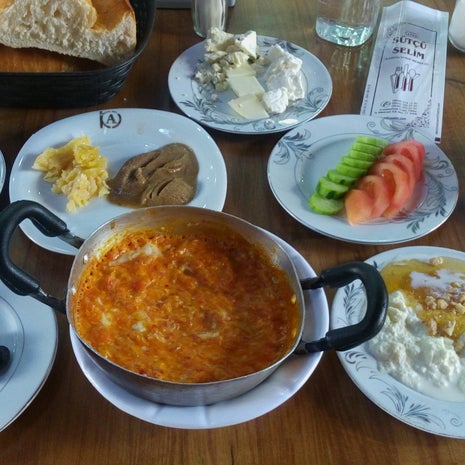 Sütçü Selim Kahvaltı Salonu