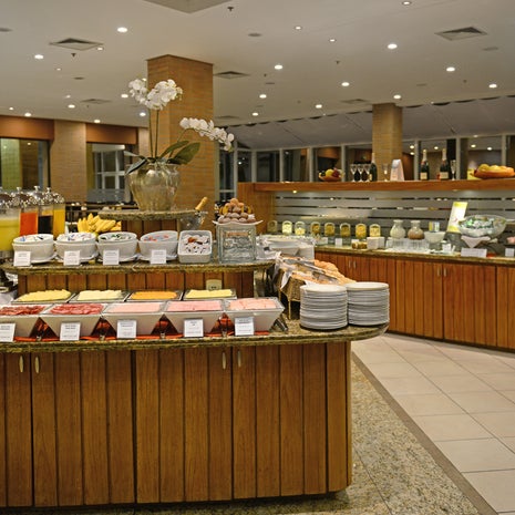 Hotel Deville Prime Porto Alegre