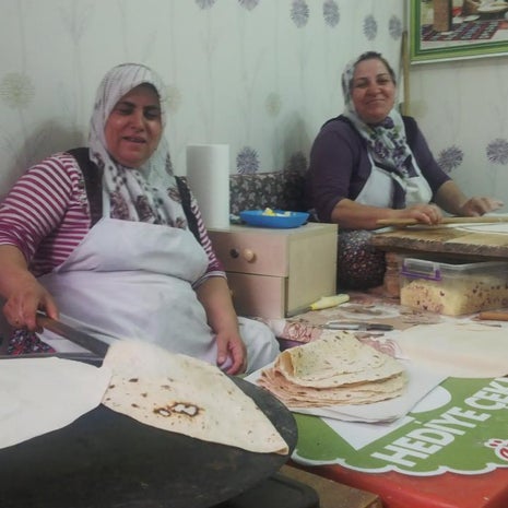 Bacımın yerı sıkma gozleme