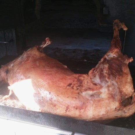 Çavdırlı Deli Kasabın Yeri Tandır Kebap Salonu