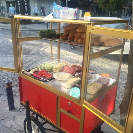 Kahvaltıcı Bayram Usta - Samanyolu sokak