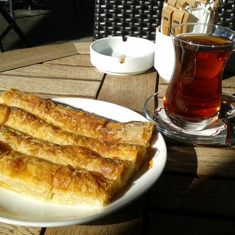 Aslı Börek