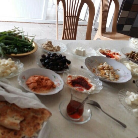 Kahvaltıcı Çetin'in yeri