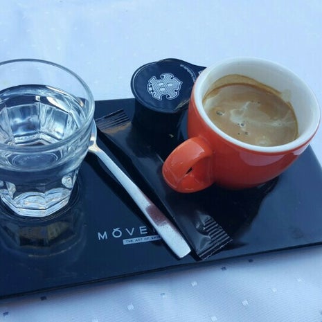 Cafe Bar Le Central