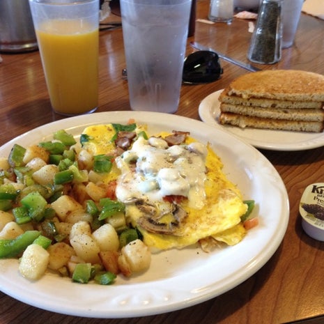 Paula's Family Restaurant