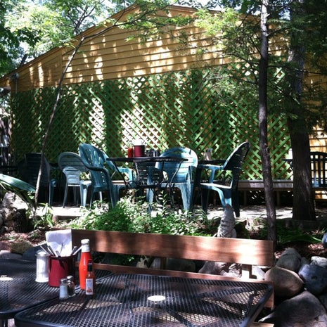 Day by Day Cafe