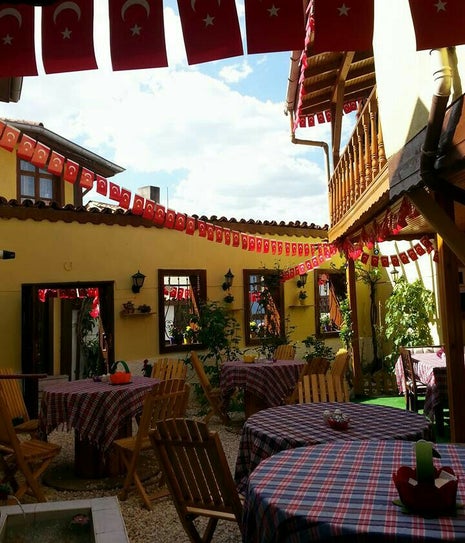 Tüfekçizade Konağı