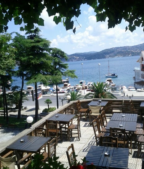 Villa Park Çay Bahçesi