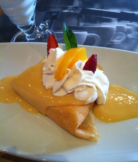 Crepes & Waffles