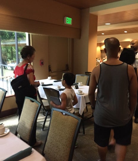 Sunday Brunch @ Hale Koa Banyan Tree Showcase Room