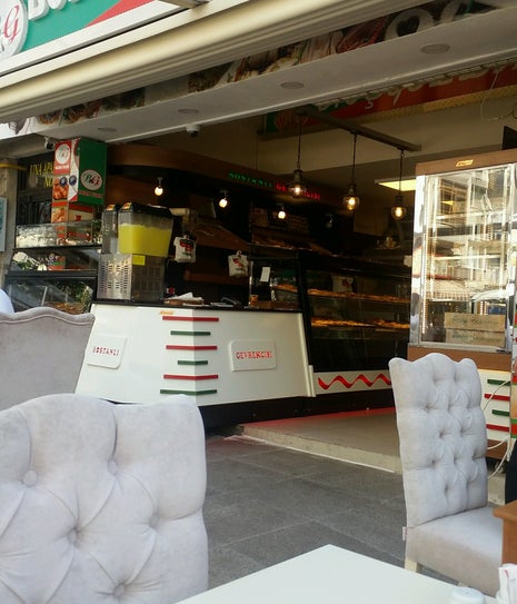 Bostanlı Gevrekçisi Kahvaltı Salonu