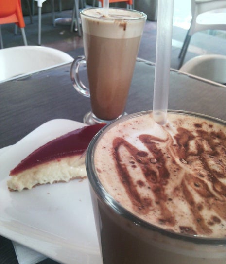 Paradiso Deli & Café