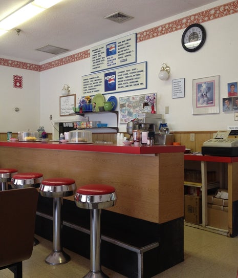 Laudi's Breakfast House