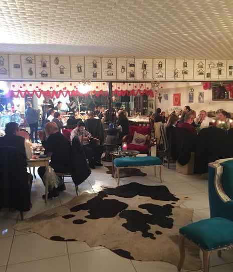 Cns Cafe Restaurant
