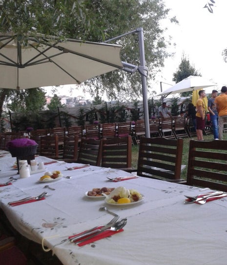 Mco Cafe Restaurant