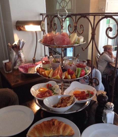 Café Des Amis